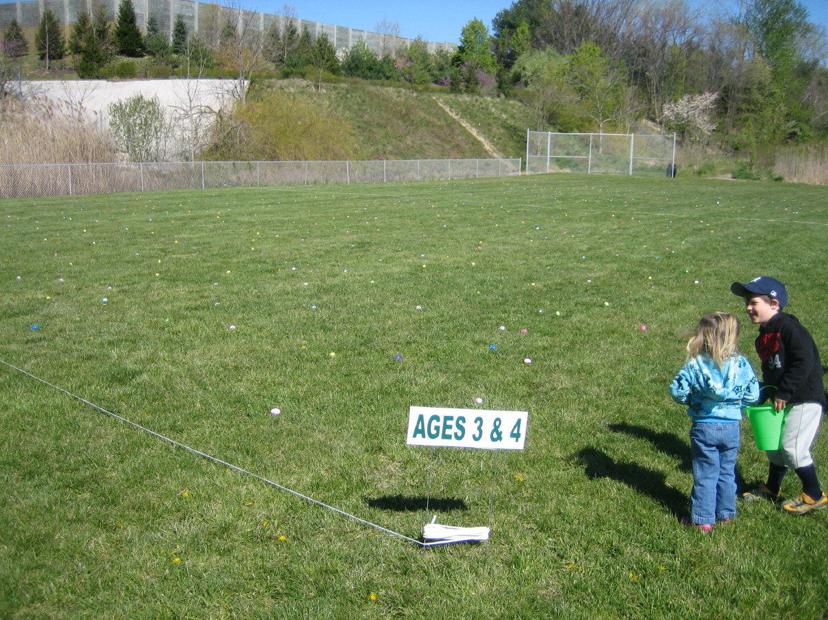 2012_Egg_Hunt_0002.JPG