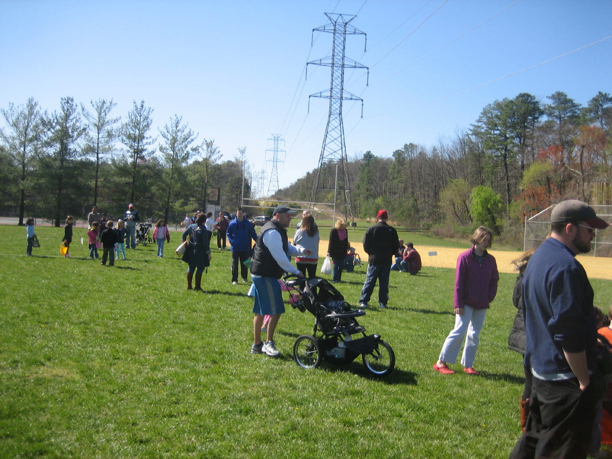 2012_Egg_Hunt_0008.JPG