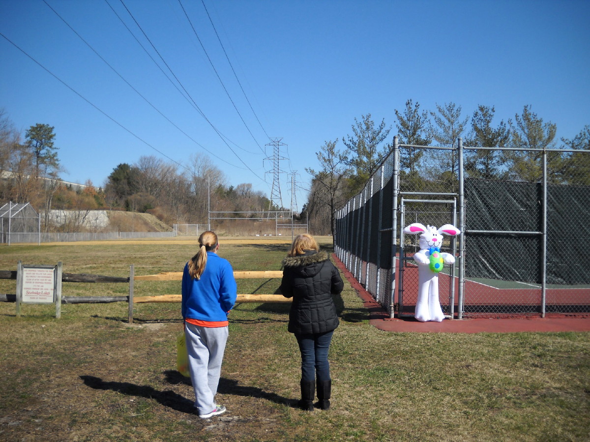 2013EggHunt__0001.JPG